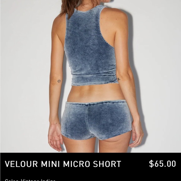 Knorts velour mini shorts size medium - Picture 2 of 2